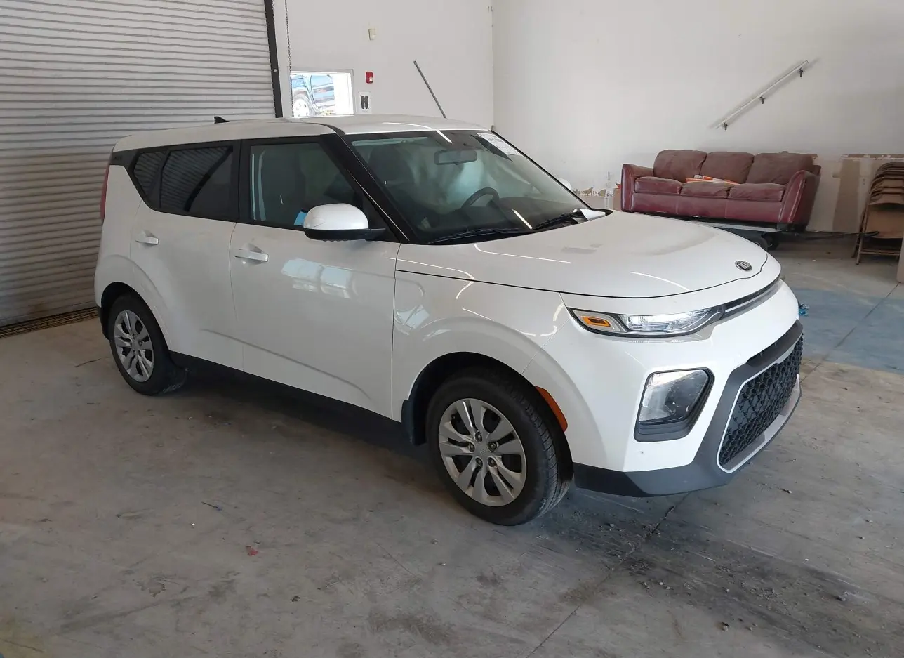 2021 KIA  - Image 1.