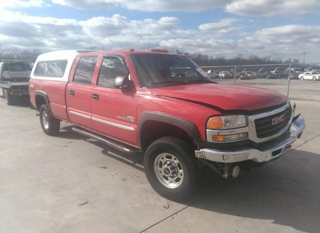 2006 GMC  - Image 1.