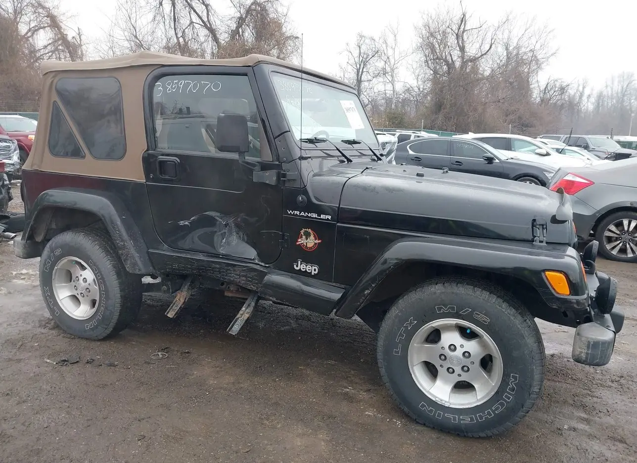 2002 JEEP  - Image 1.