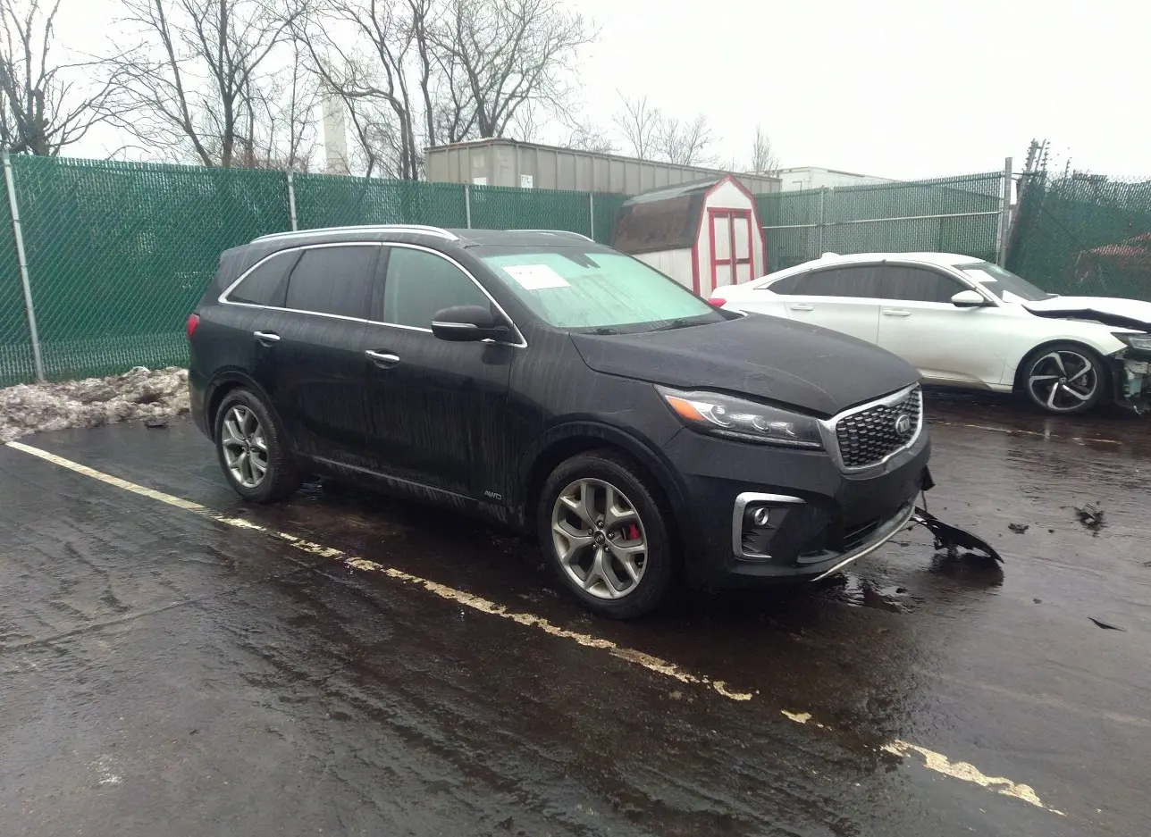 2019 KIA  - Image 1.