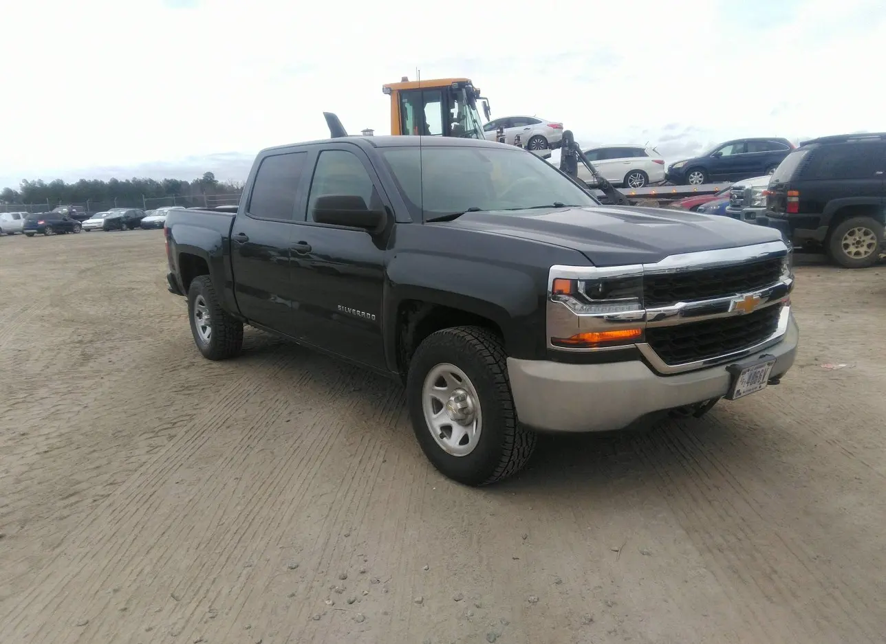 2018 CHEVROLET  - Image 1.