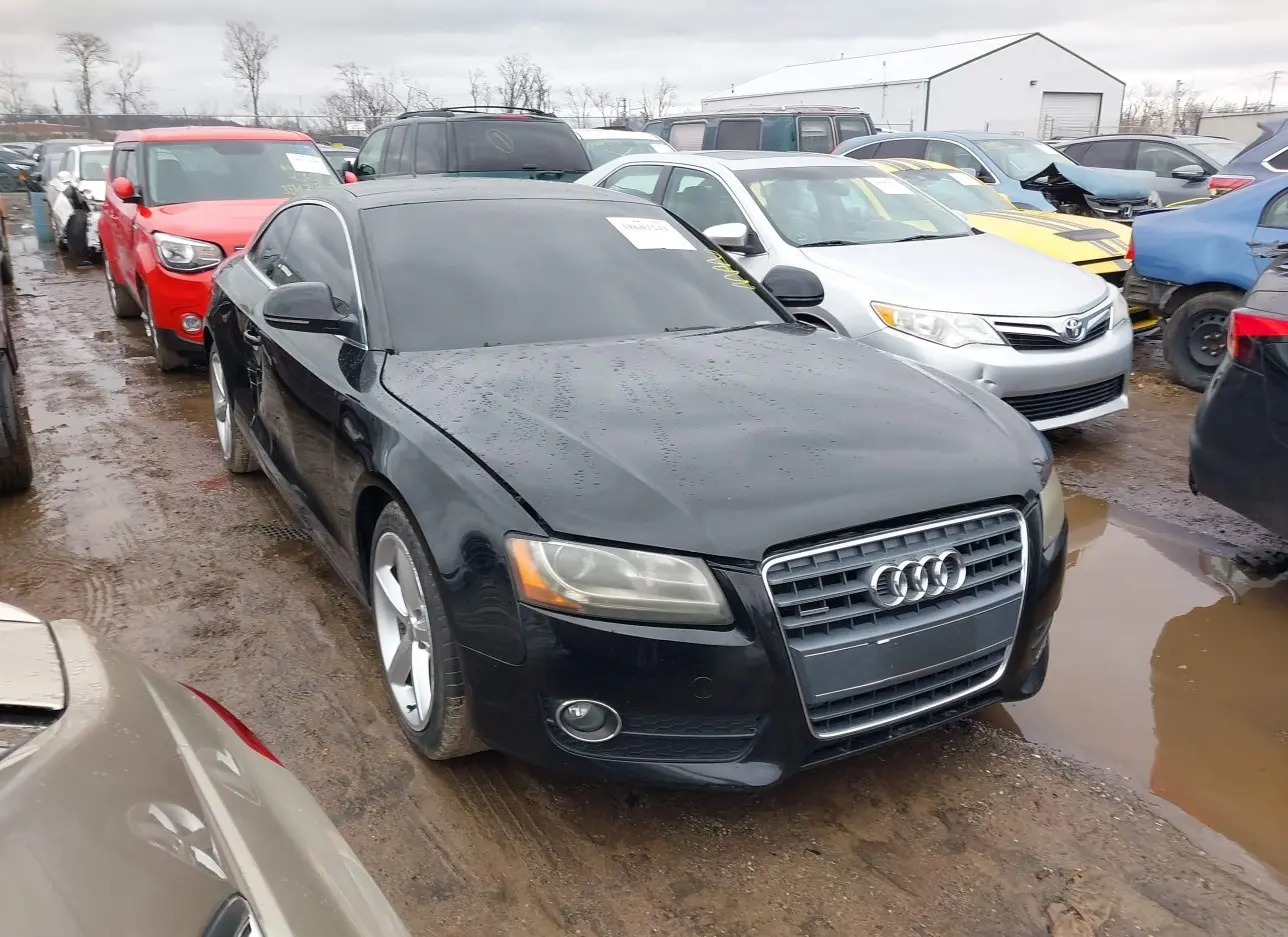 2009 AUDI  - Image 1.