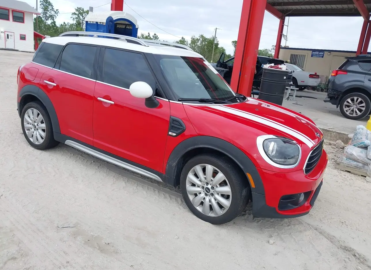 2019 MINI  - Image 1.