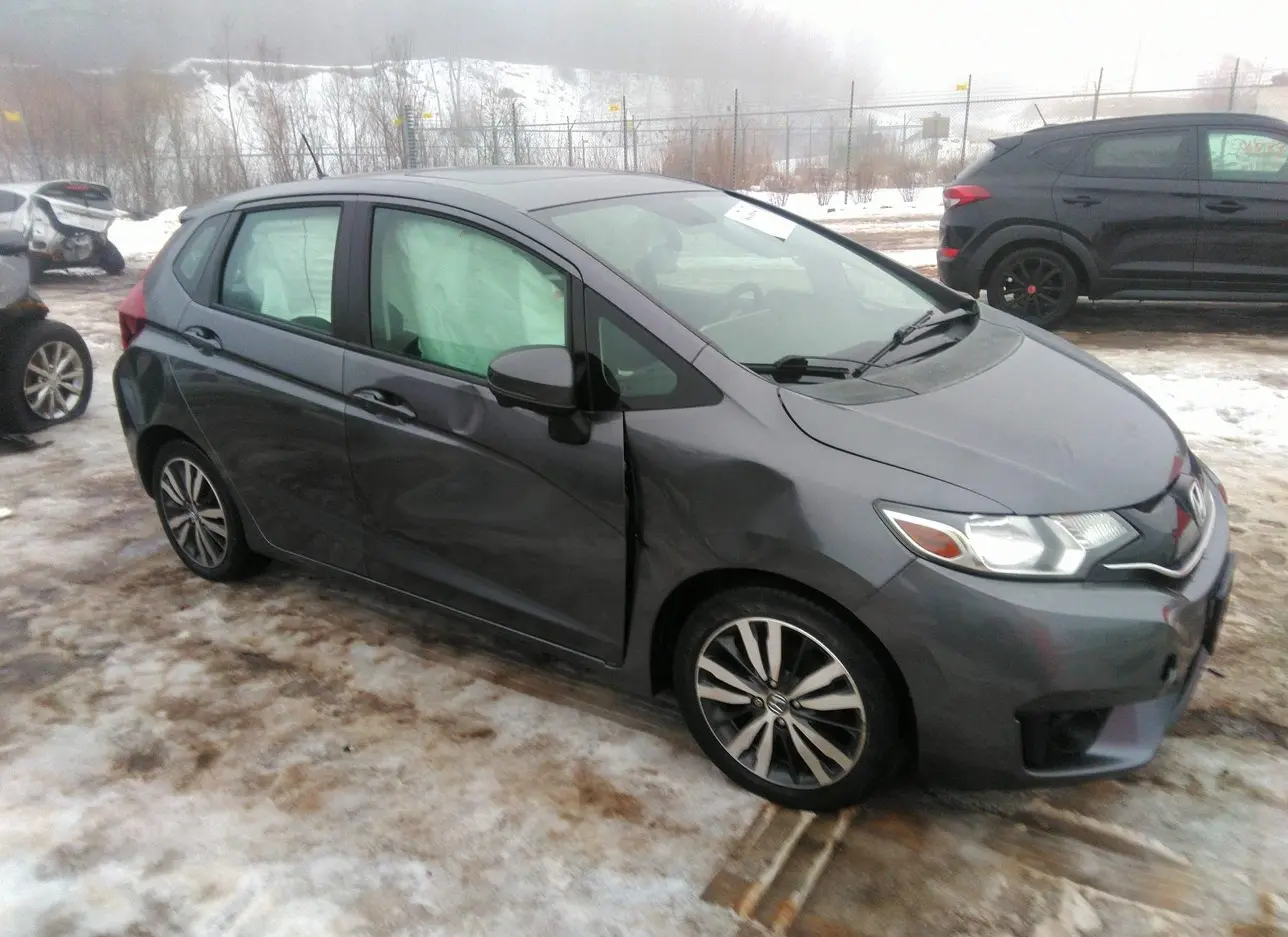 2015 HONDA  - Image 1.