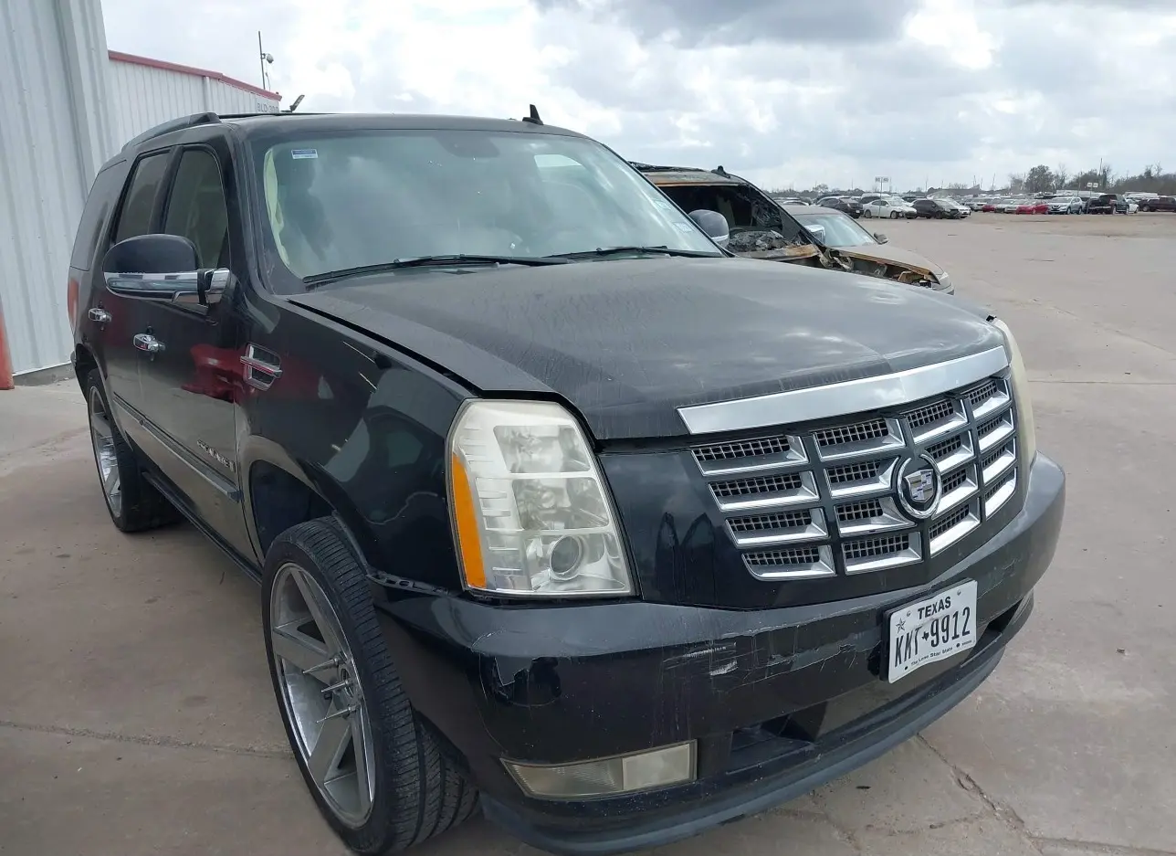 2008 CADILLAC  - Image 1.