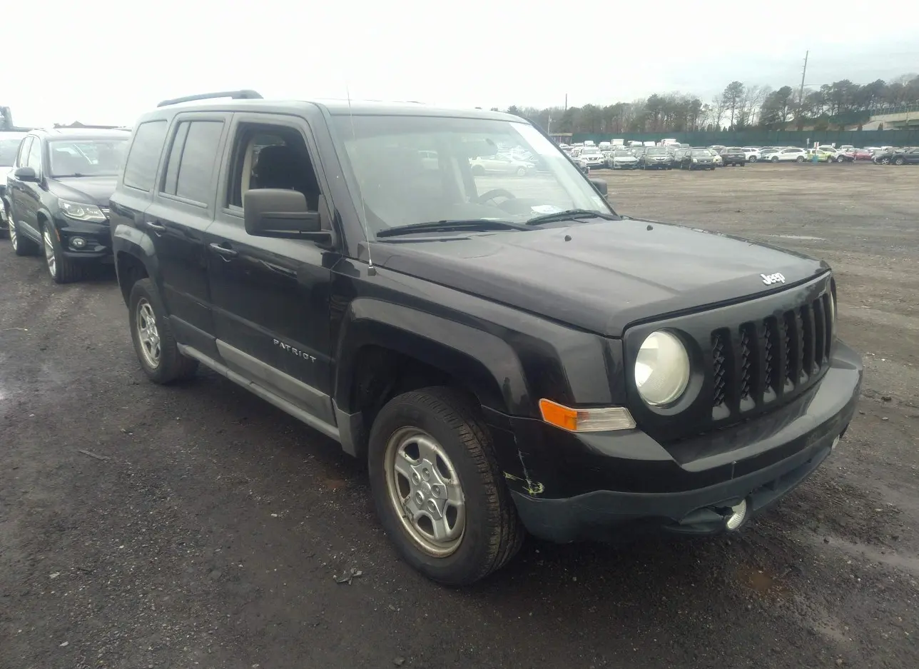 2011 JEEP  - Image 1.