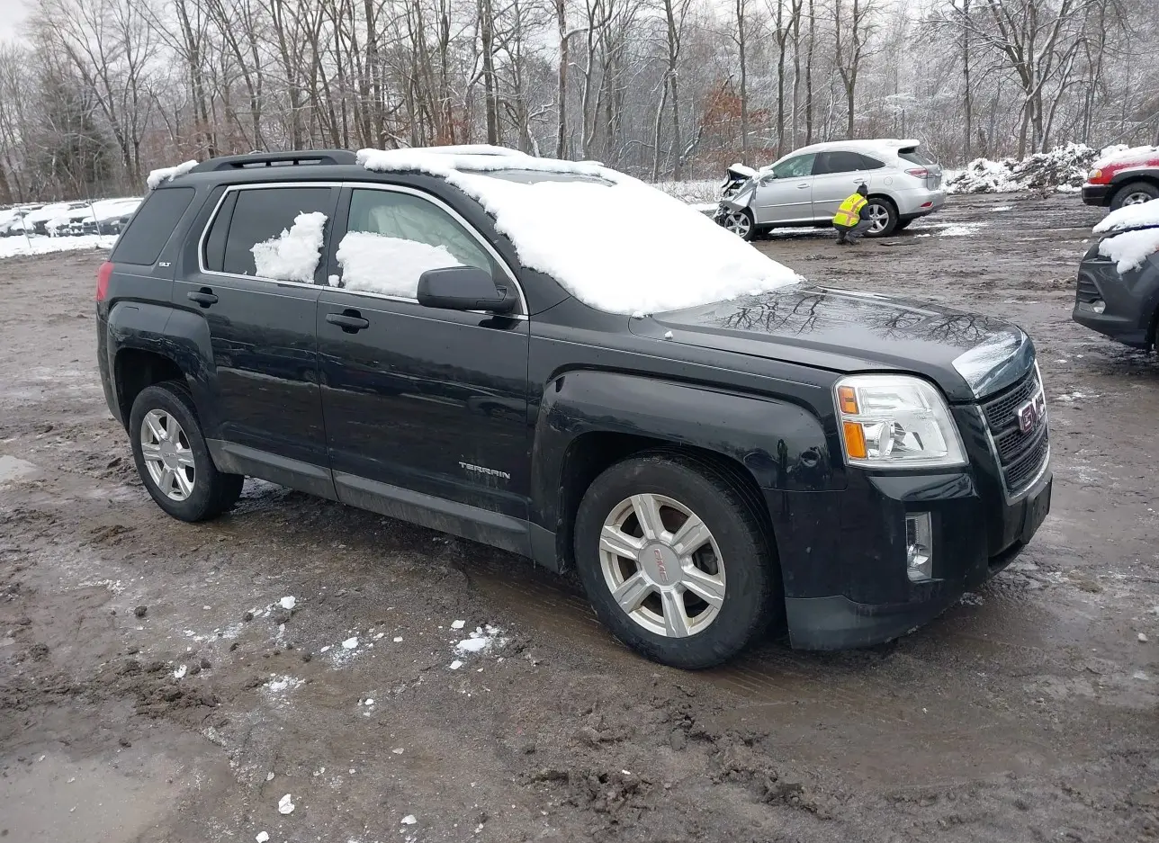 2015 GMC  - Image 1.