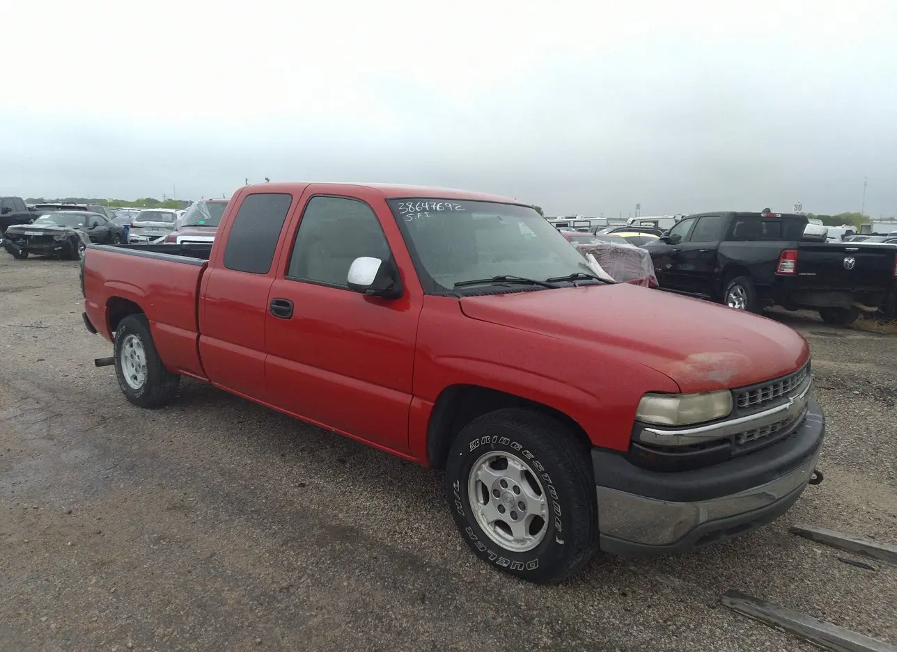 2001 CHEVROLET  - Image 1.