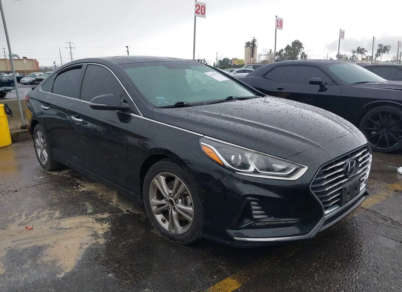 2018 HYUNDAI  - Image 1.