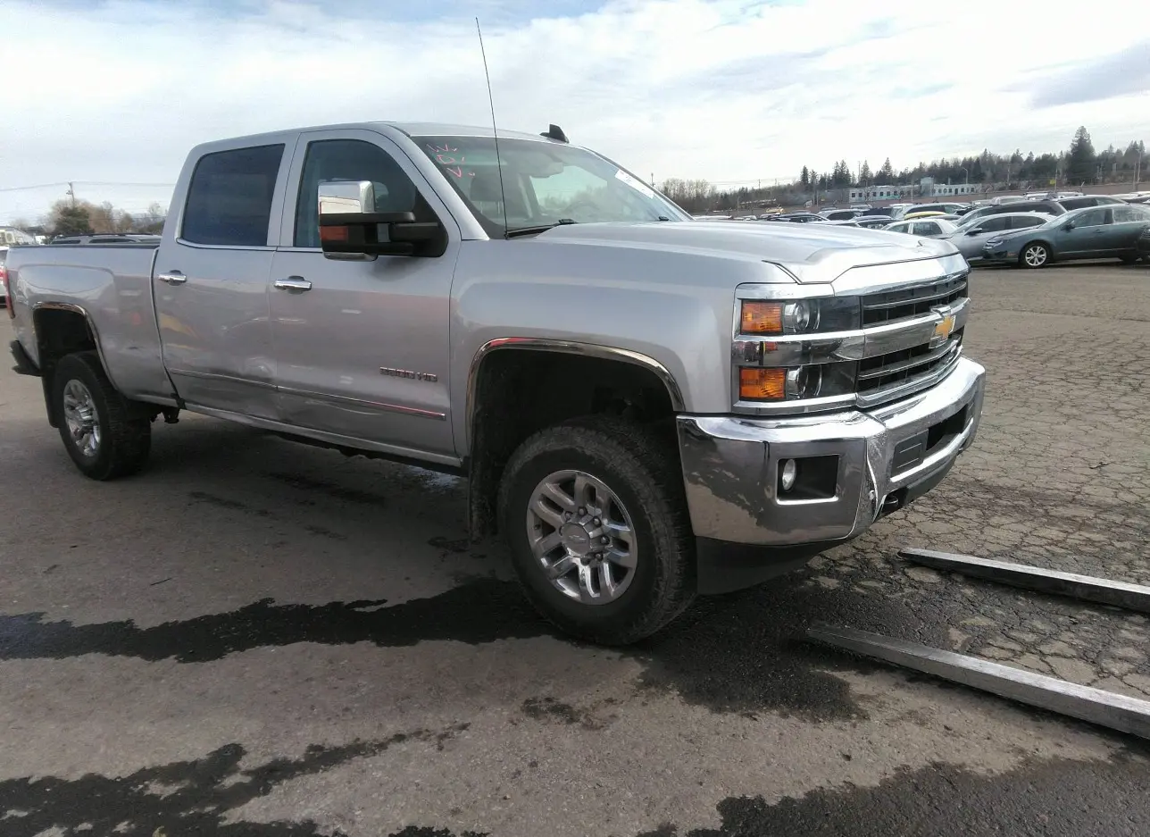 2018 CHEVROLET  - Image 1.