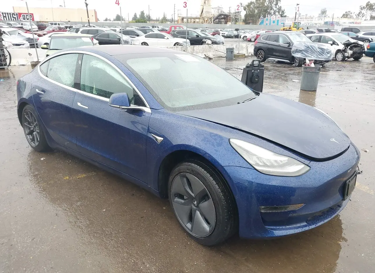 2019 TESLA  - Image 1.