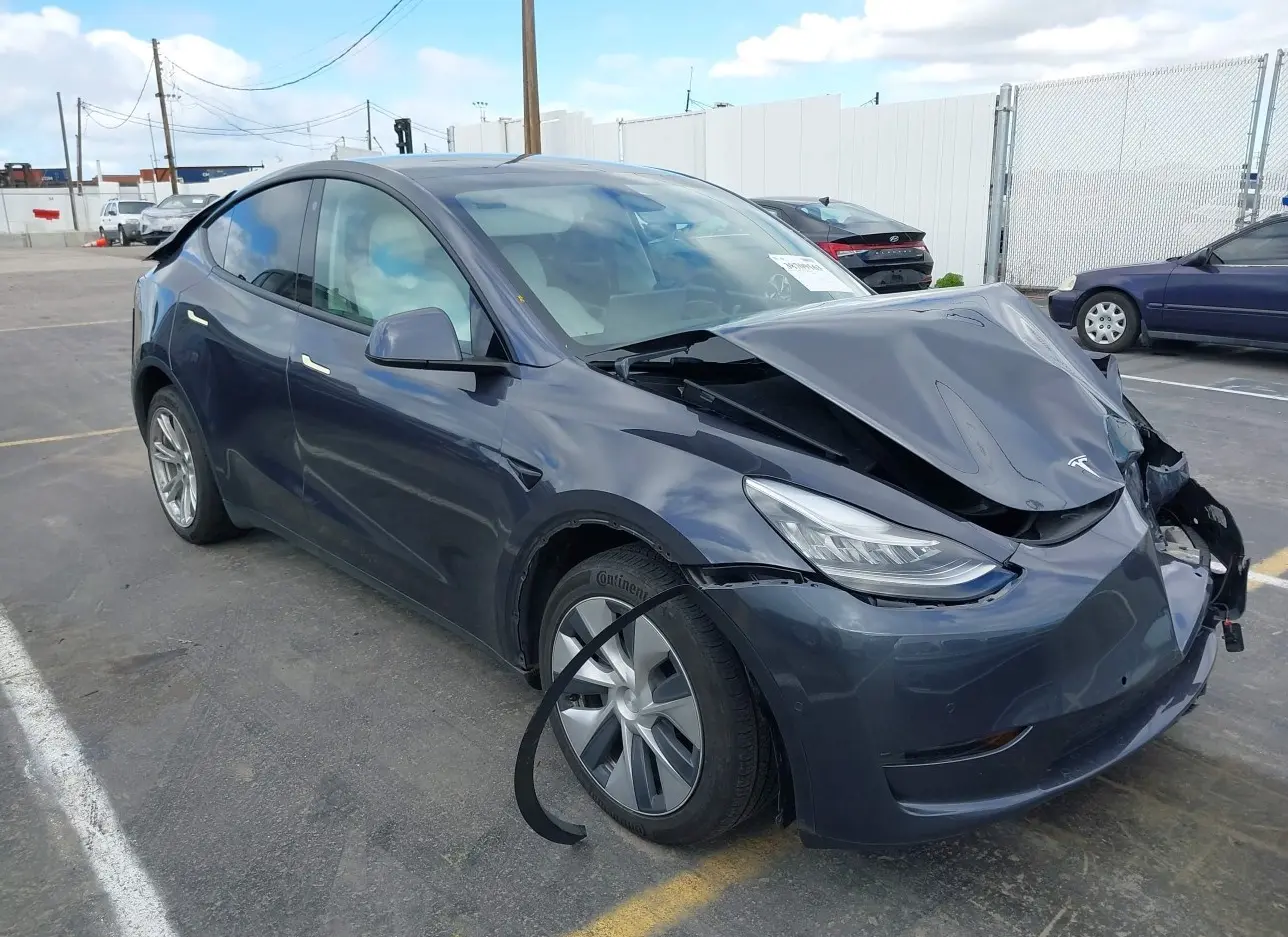 2022 TESLA  - Image 1.