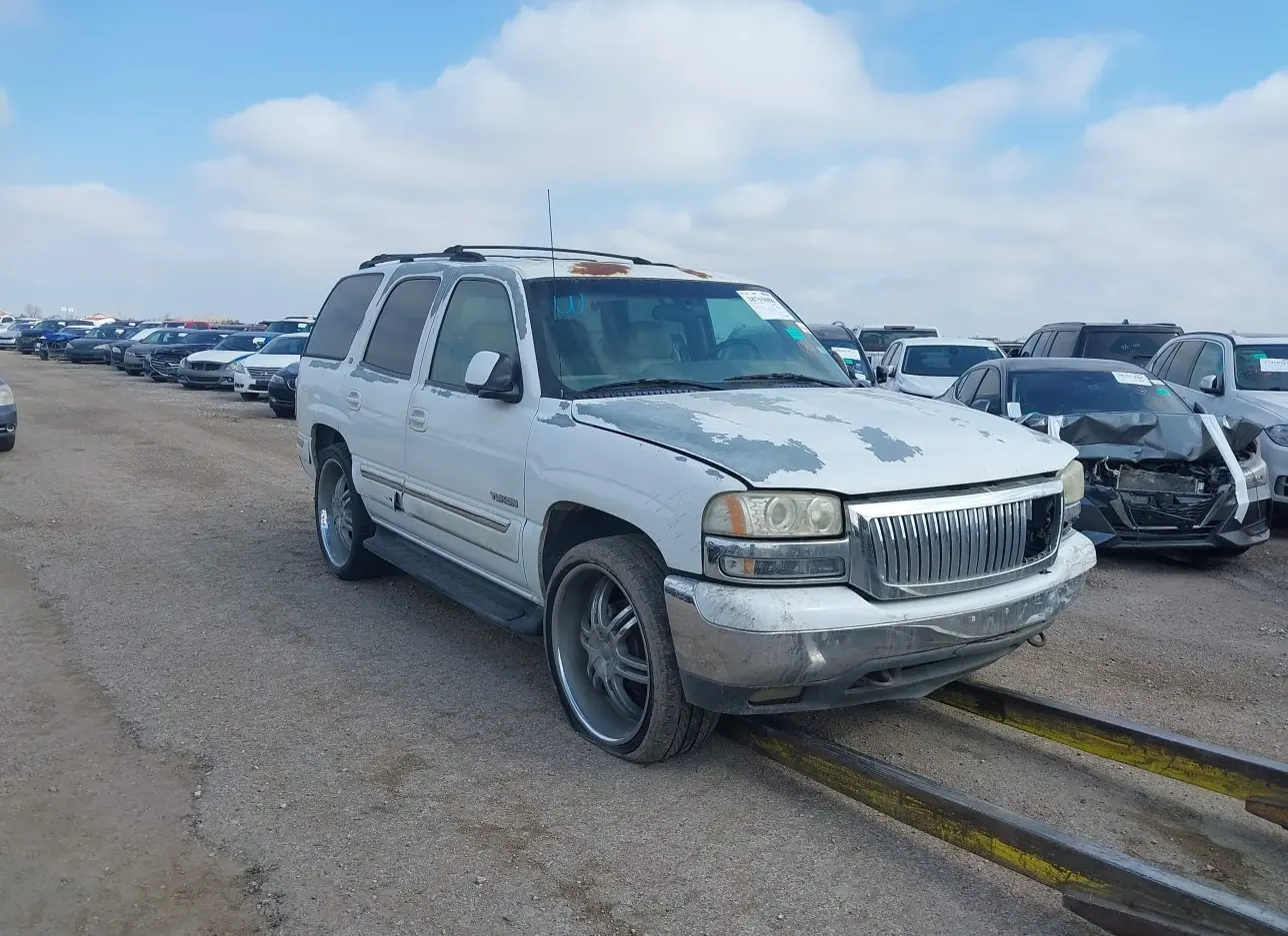 2000 GMC  - Image 1.