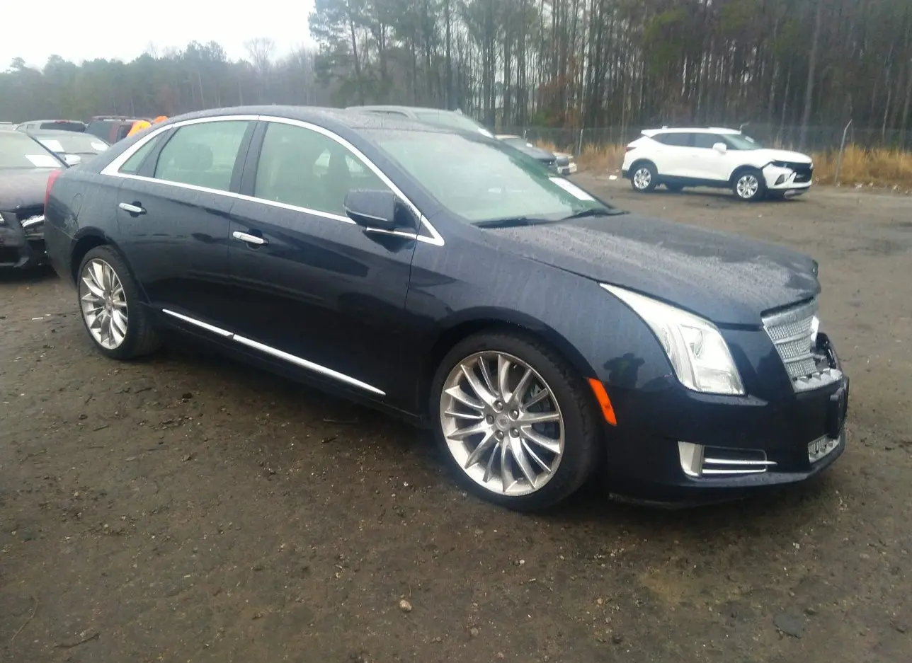 2013 CADILLAC  - Image 1.