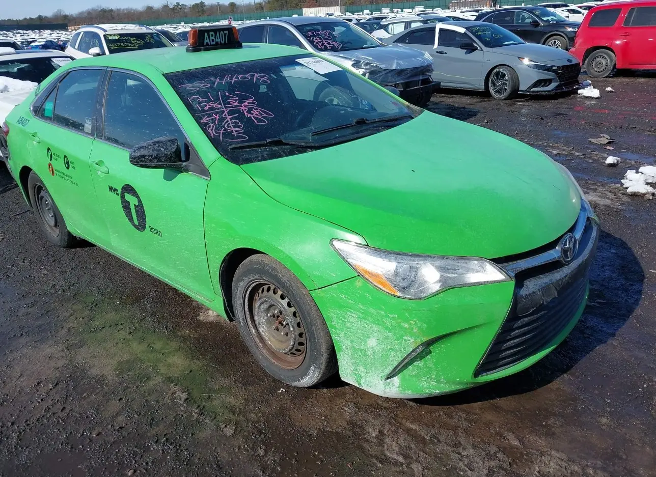 2015 TOYOTA  - Image 1.