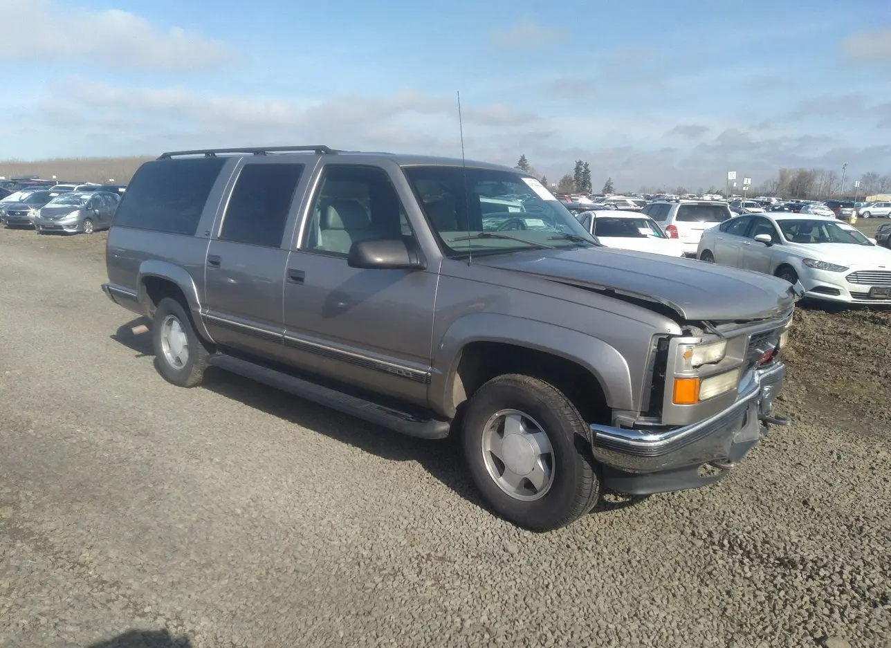 1999 GMC  - Image 1.