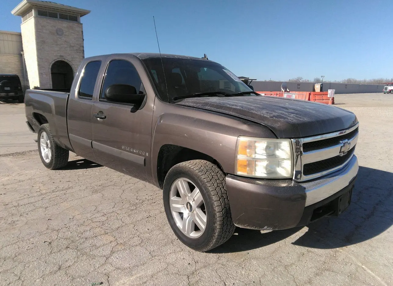 2007 CHEVROLET  - Image 1.