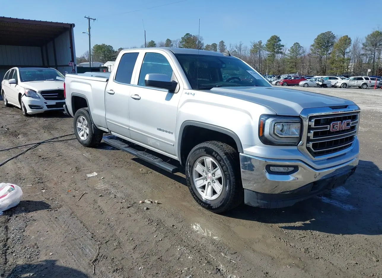 2017 GMC  - Image 1.