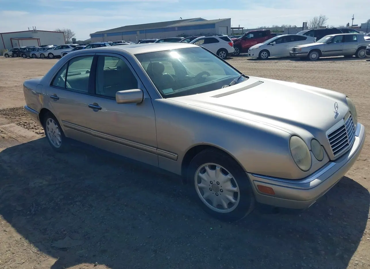 1999 MERCEDES-BENZ  - Image 1.