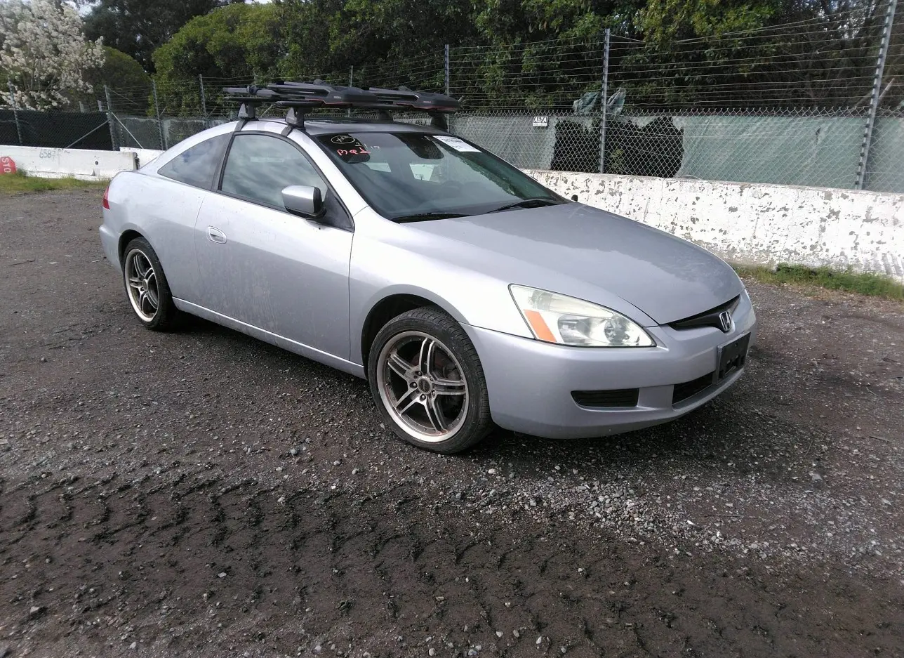 2004 HONDA  - Image 1.