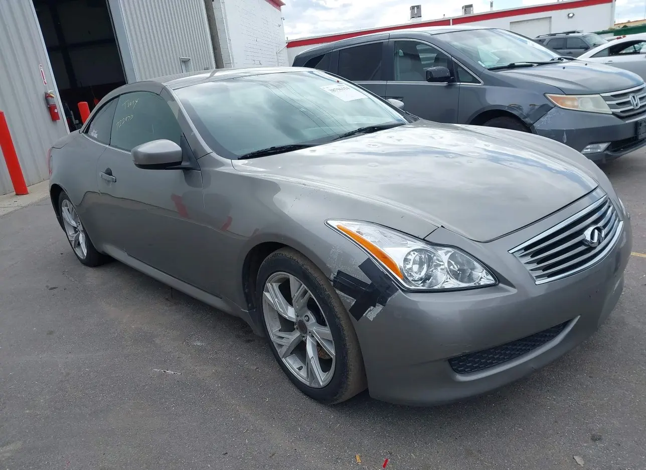 2009 INFINITI  - Image 1.