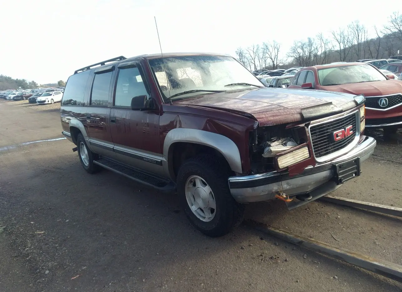 1999 GMC  - Image 1.