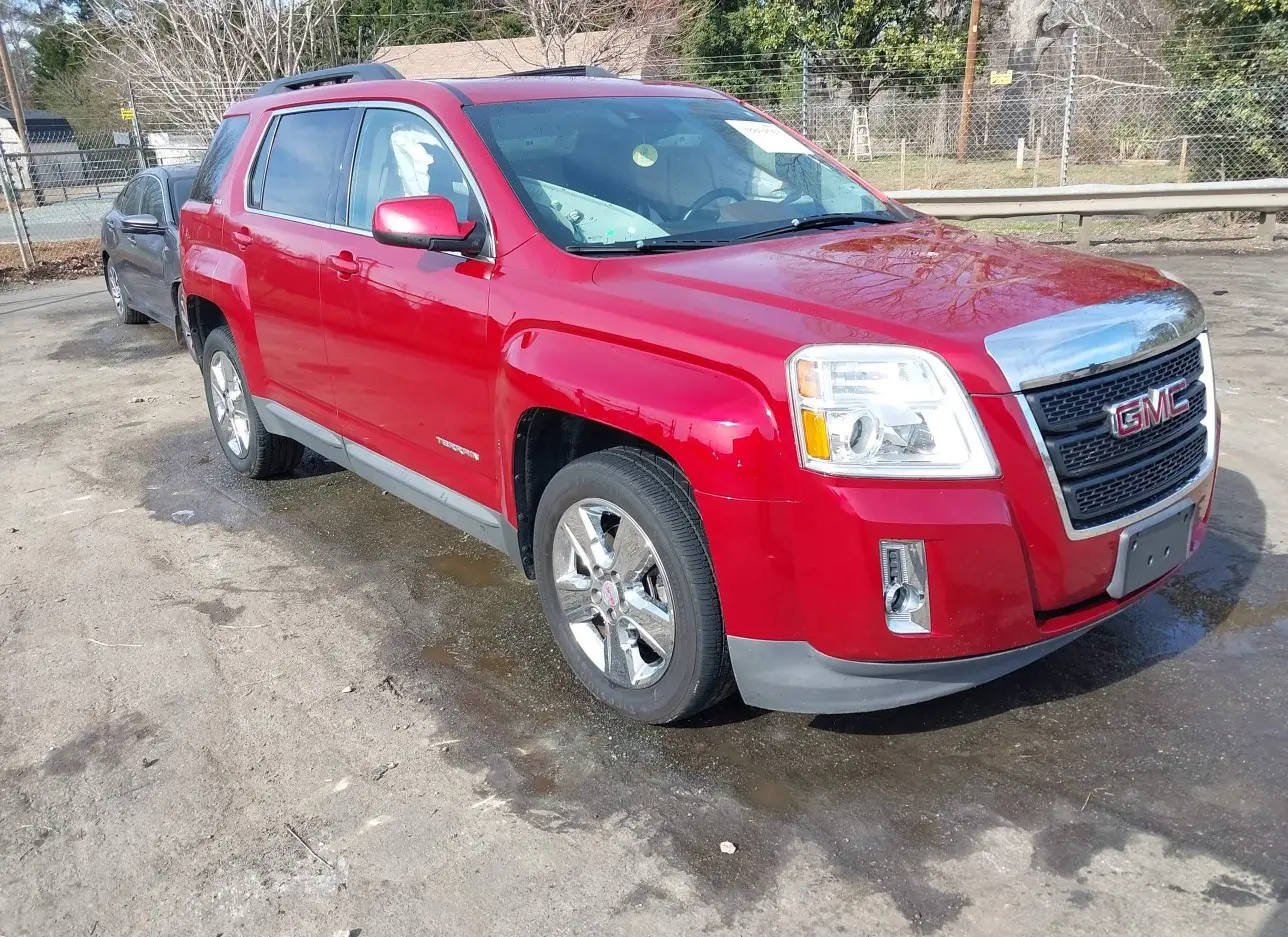 2015 GMC  - Image 1.