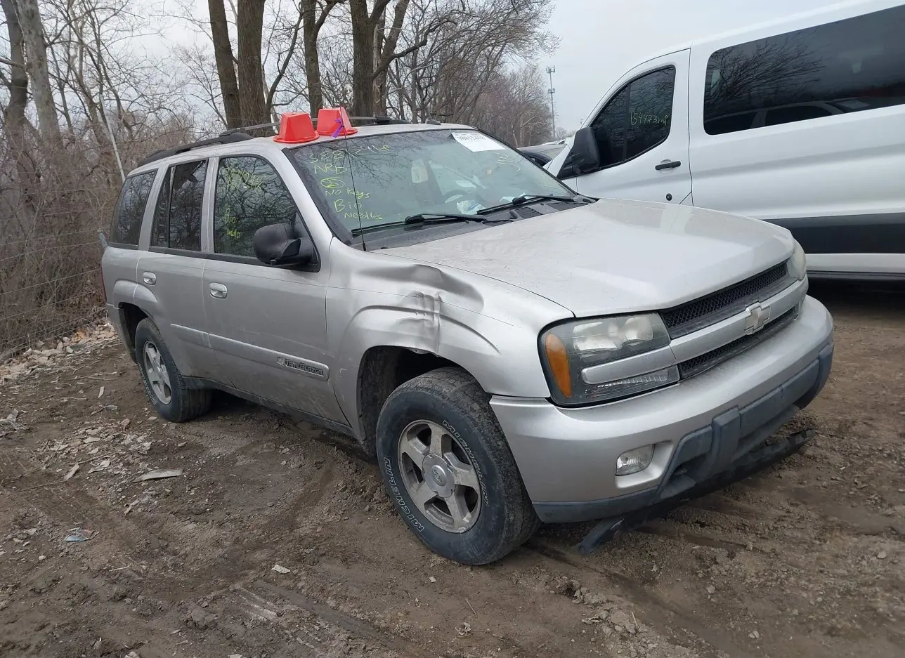 2004 CHEVROLET  - Image 1.