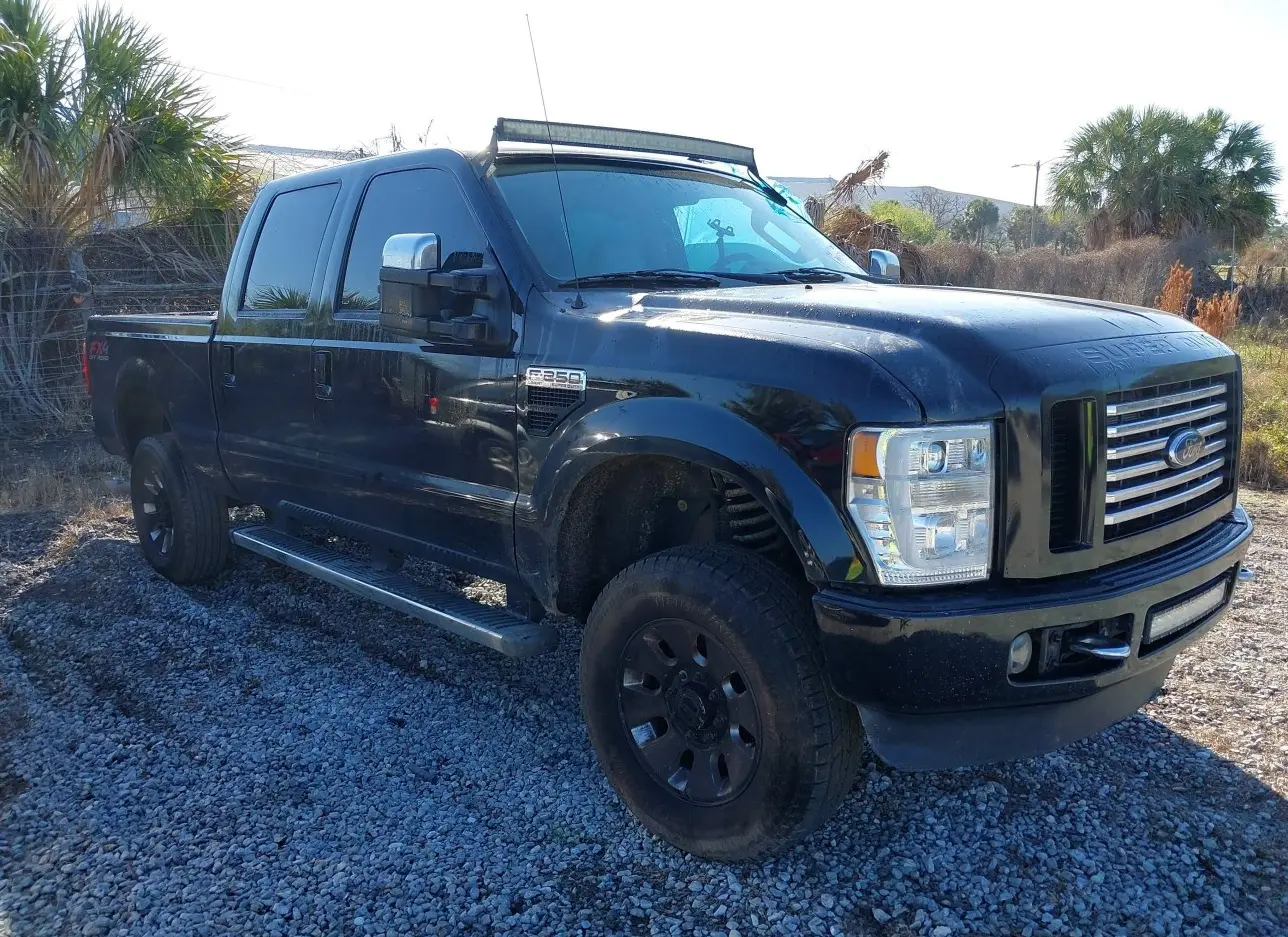 2010 FORD  - Image 1.