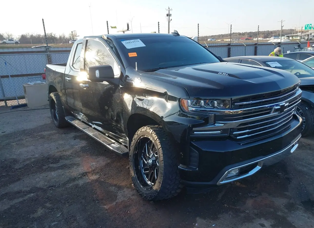 2019 CHEVROLET  - Image 1.