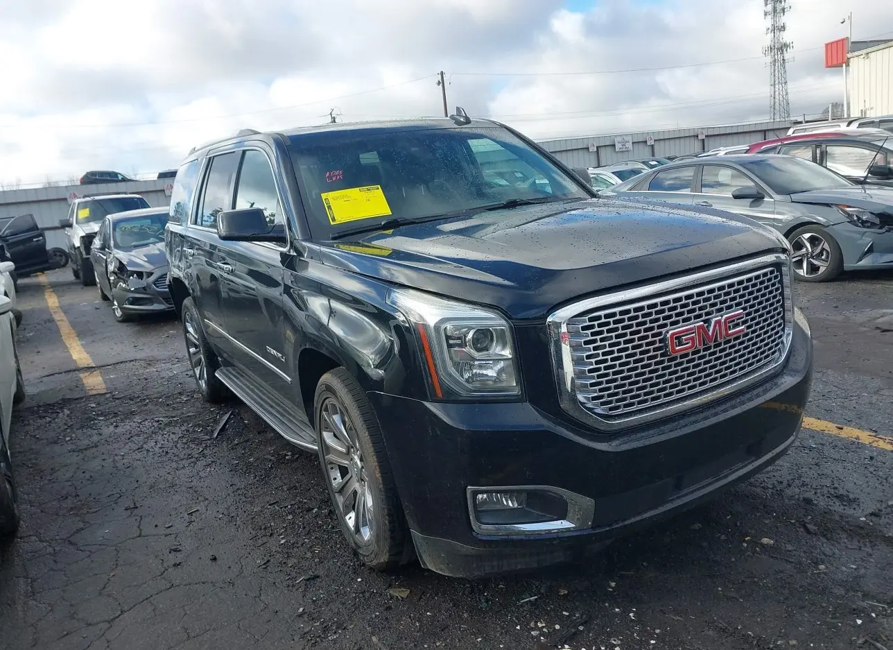 2016 GMC  - Image 1.