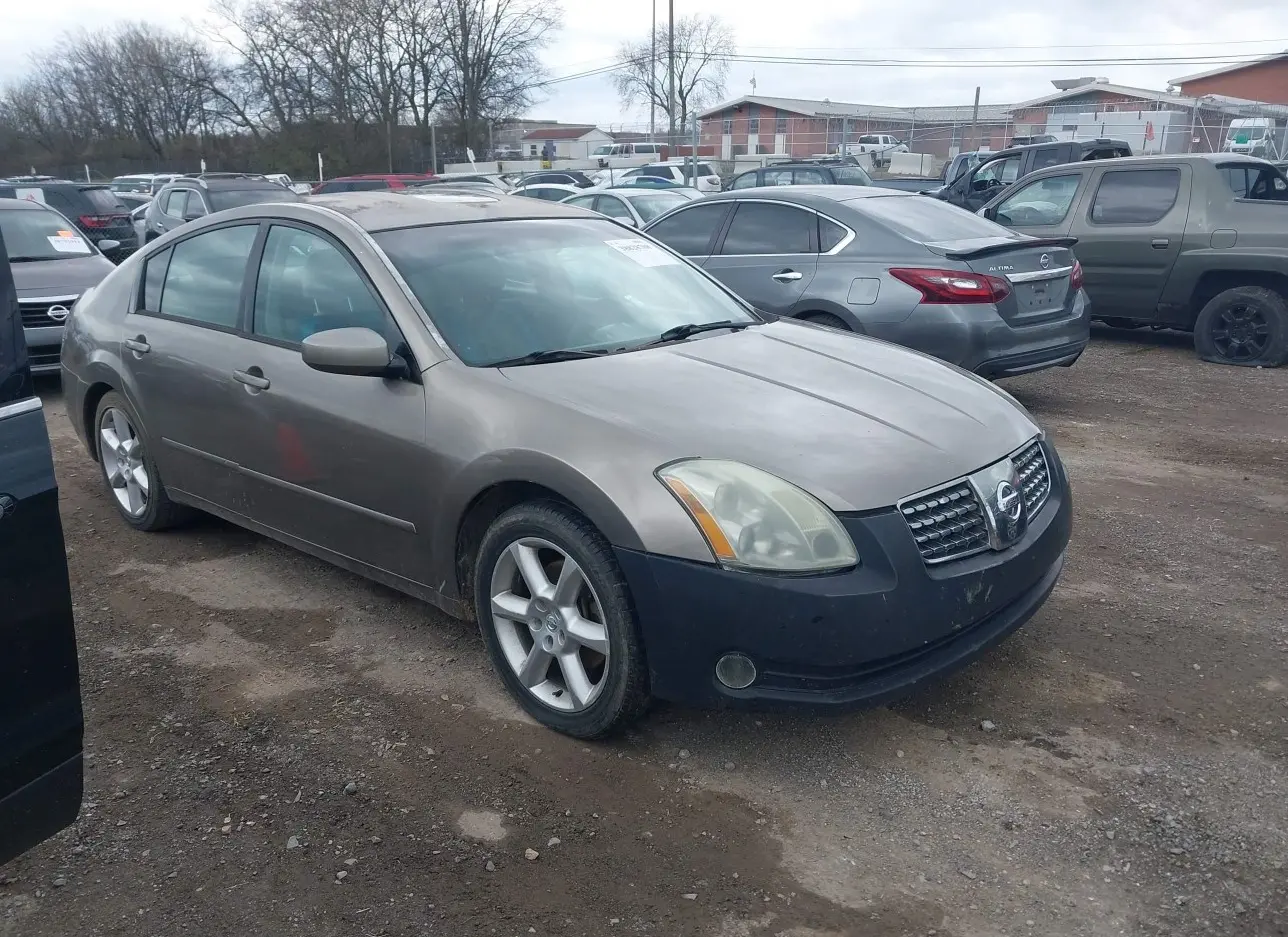 2005 NISSAN  - Image 1.