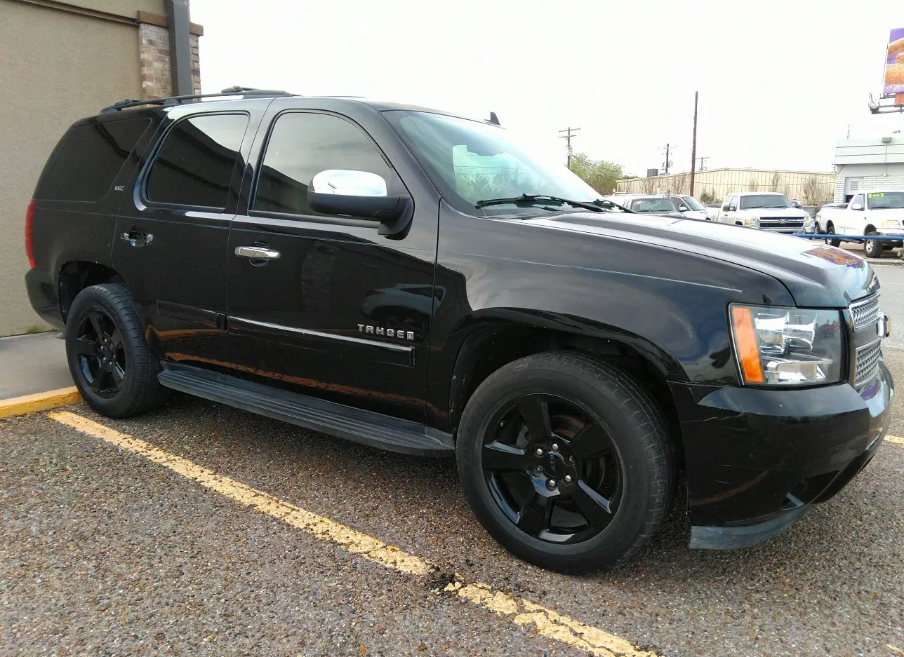 2008 CHEVROLET  - Image 1.