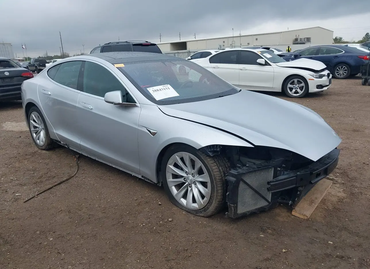 2016 TESLA  - Image 1.