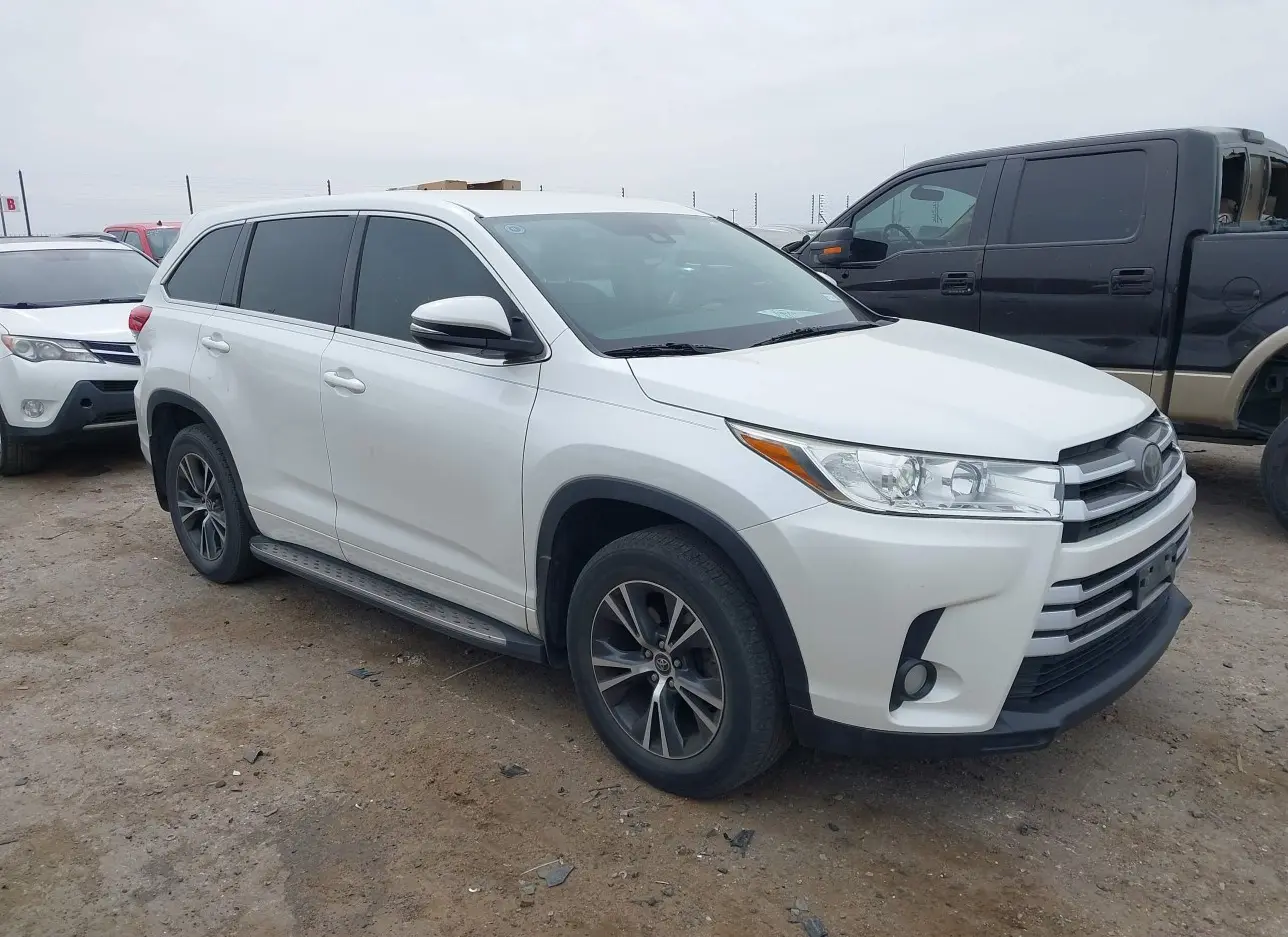 2017 TOYOTA  - Image 1.