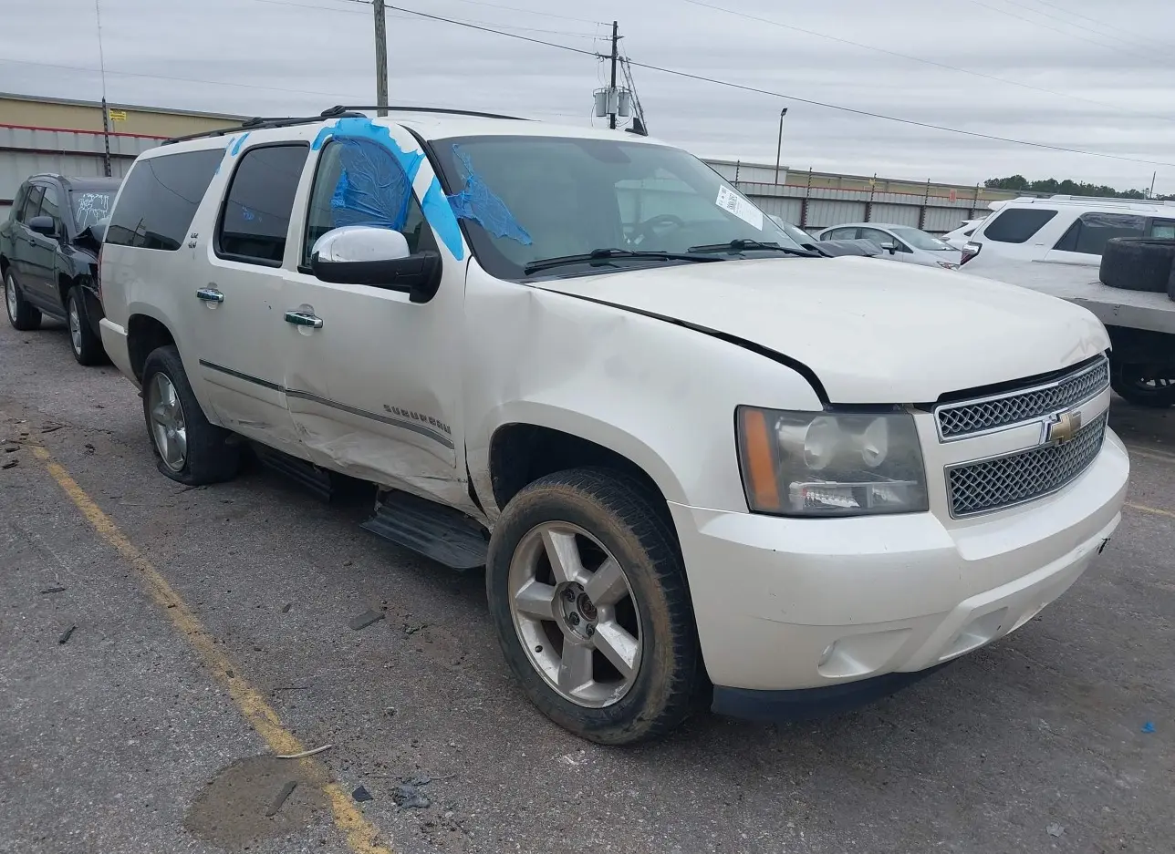 2011 CHEVROLET  - Image 1.