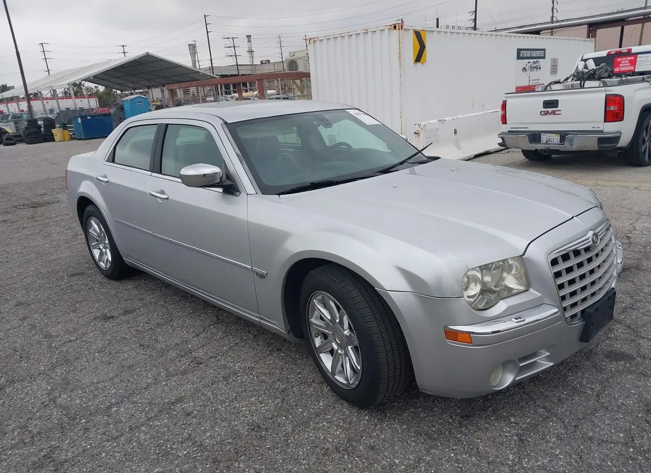 2006 CHRYSLER  - Image 1.