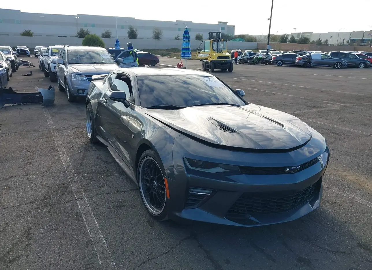 2018 CHEVROLET  - Image 1.