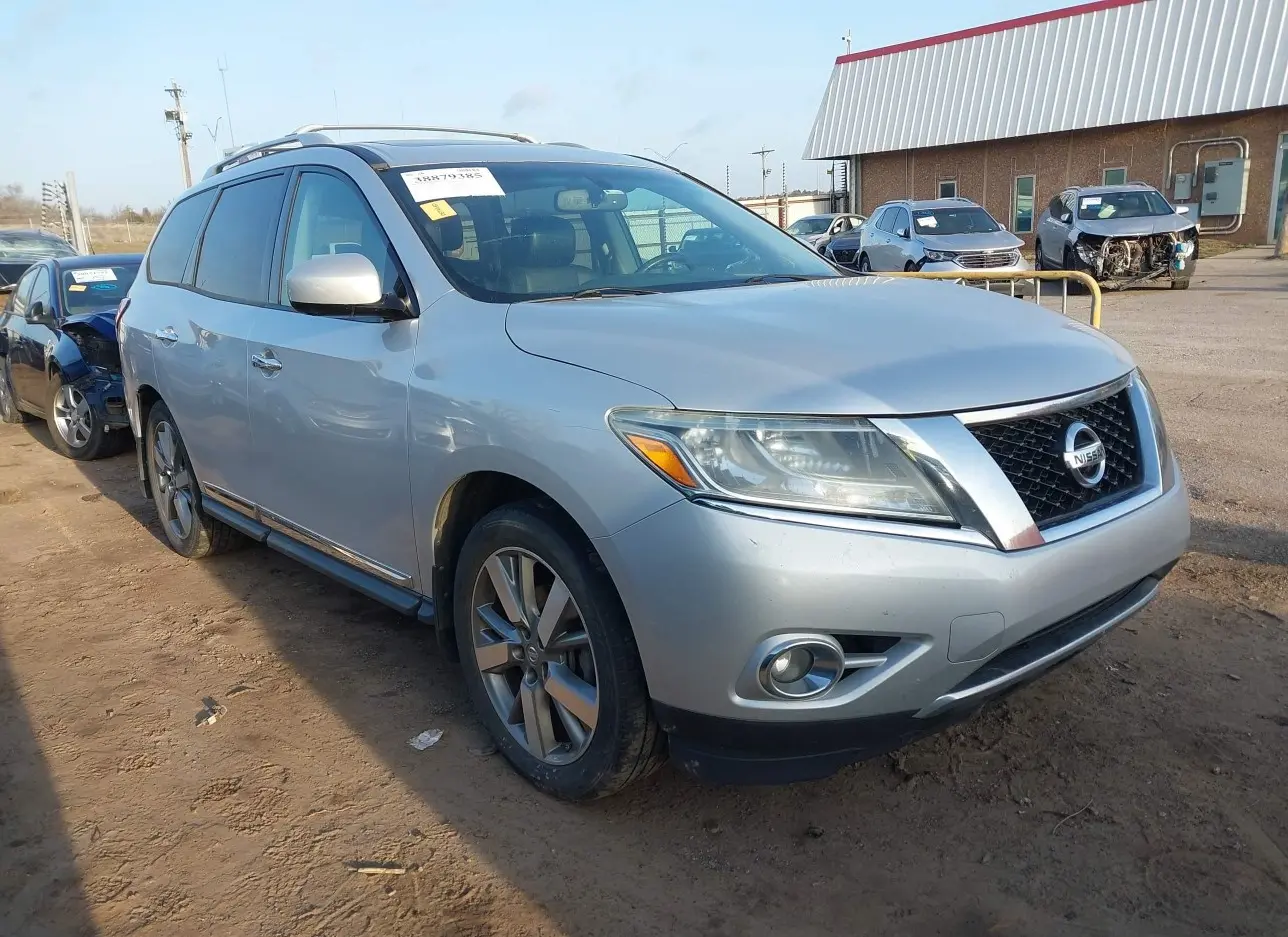 2014 NISSAN  - Image 1.