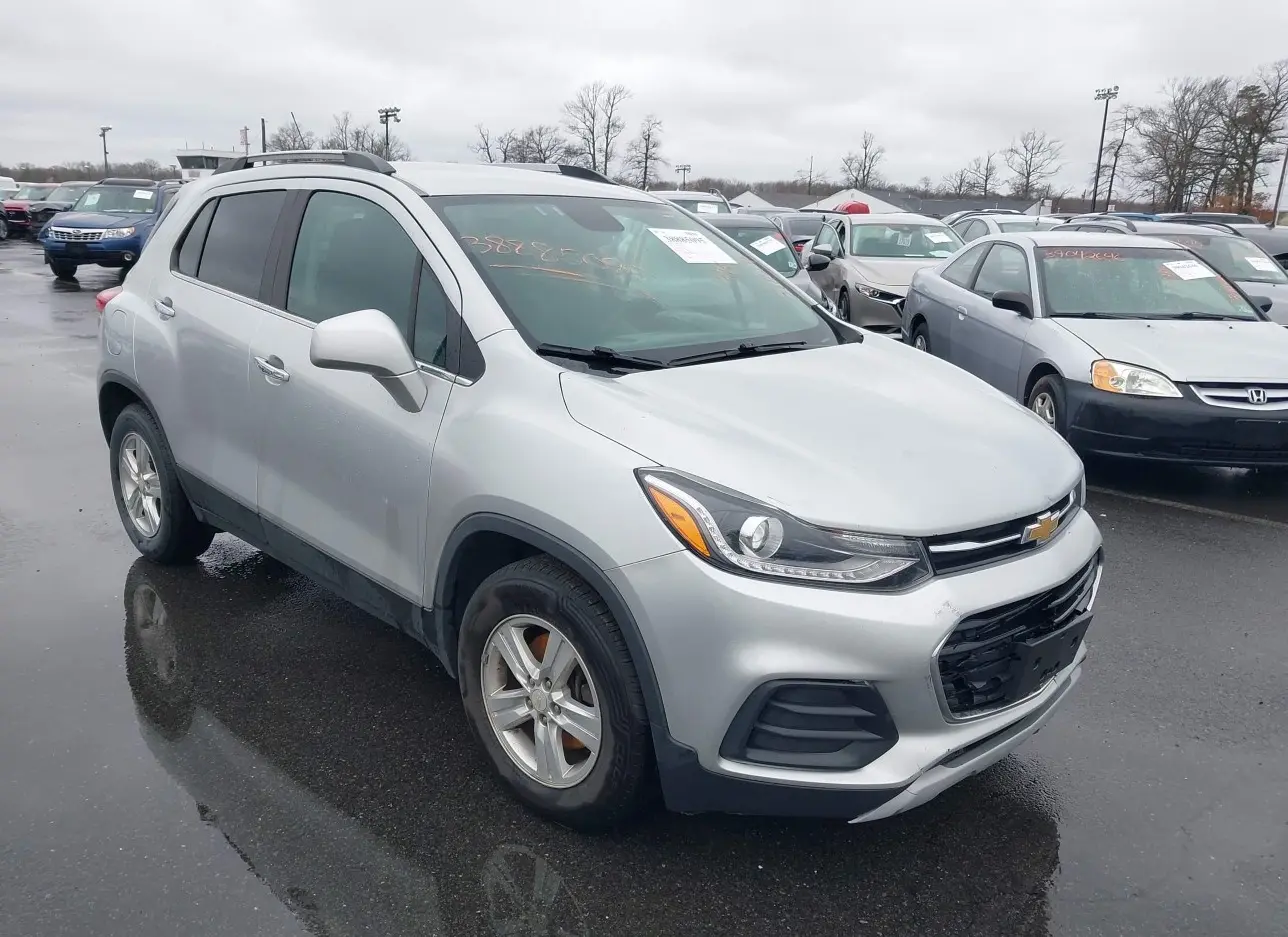 2017 CHEVROLET  - Image 1.