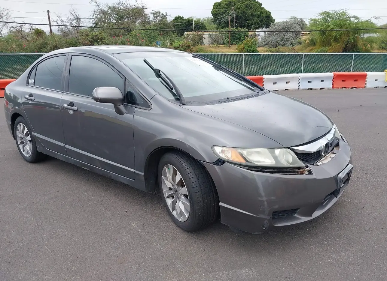 2011 HONDA  - Image 1.