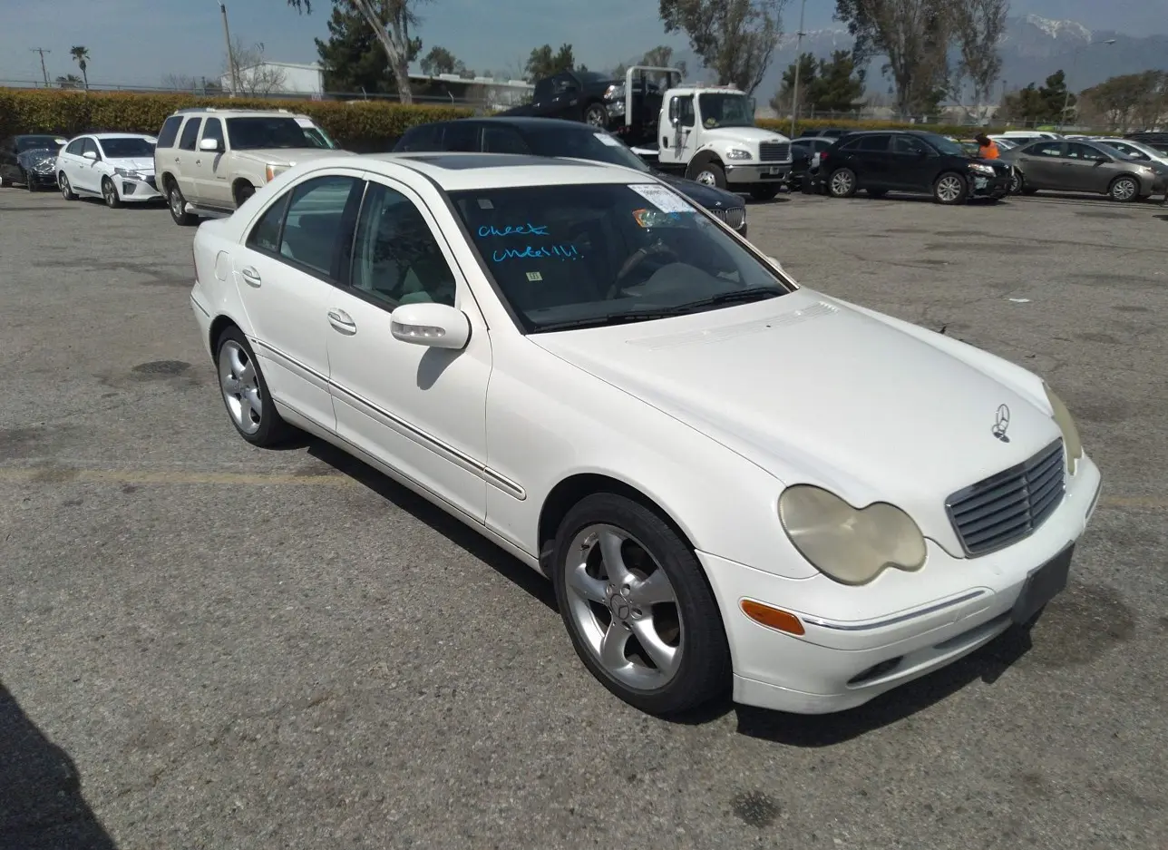 2004 MERCEDES-BENZ  - Image 1.