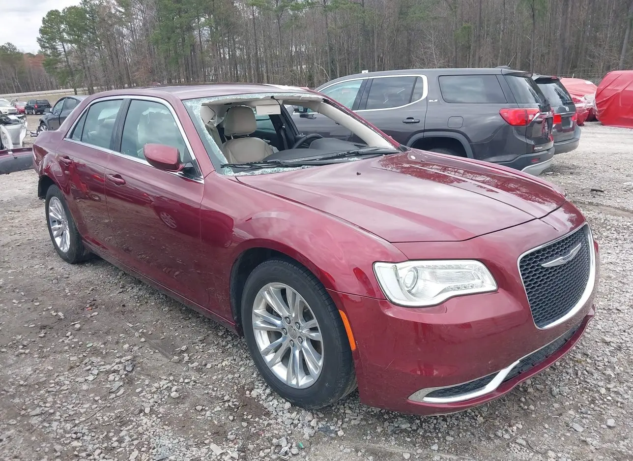 2019 CHRYSLER  - Image 1.