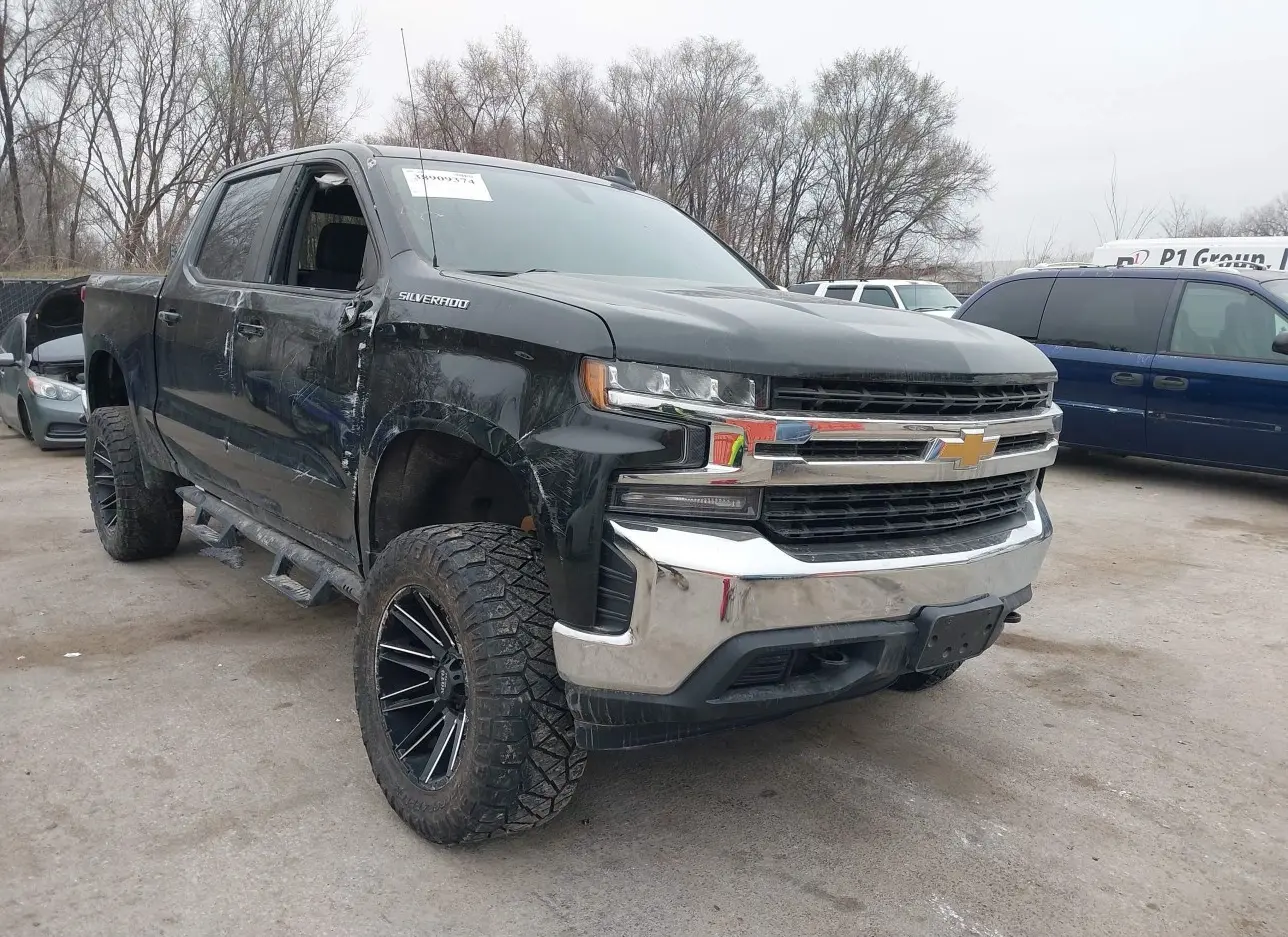 2020 CHEVROLET  - Image 1.