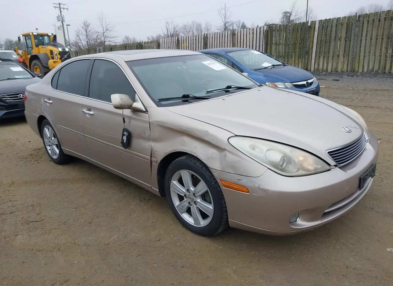 2005 LEXUS  - Image 1.