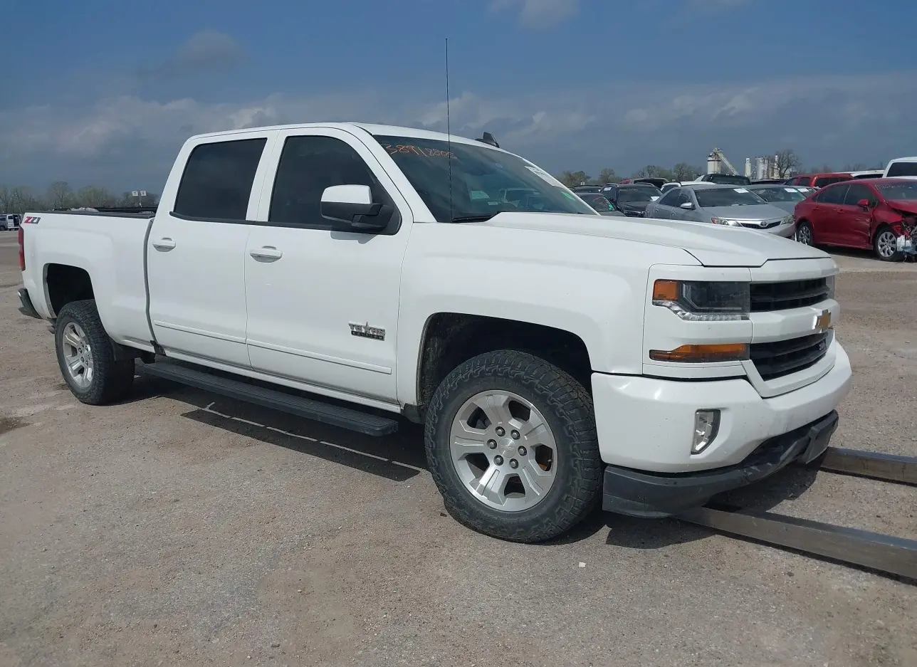 2018 CHEVROLET  - Image 1.