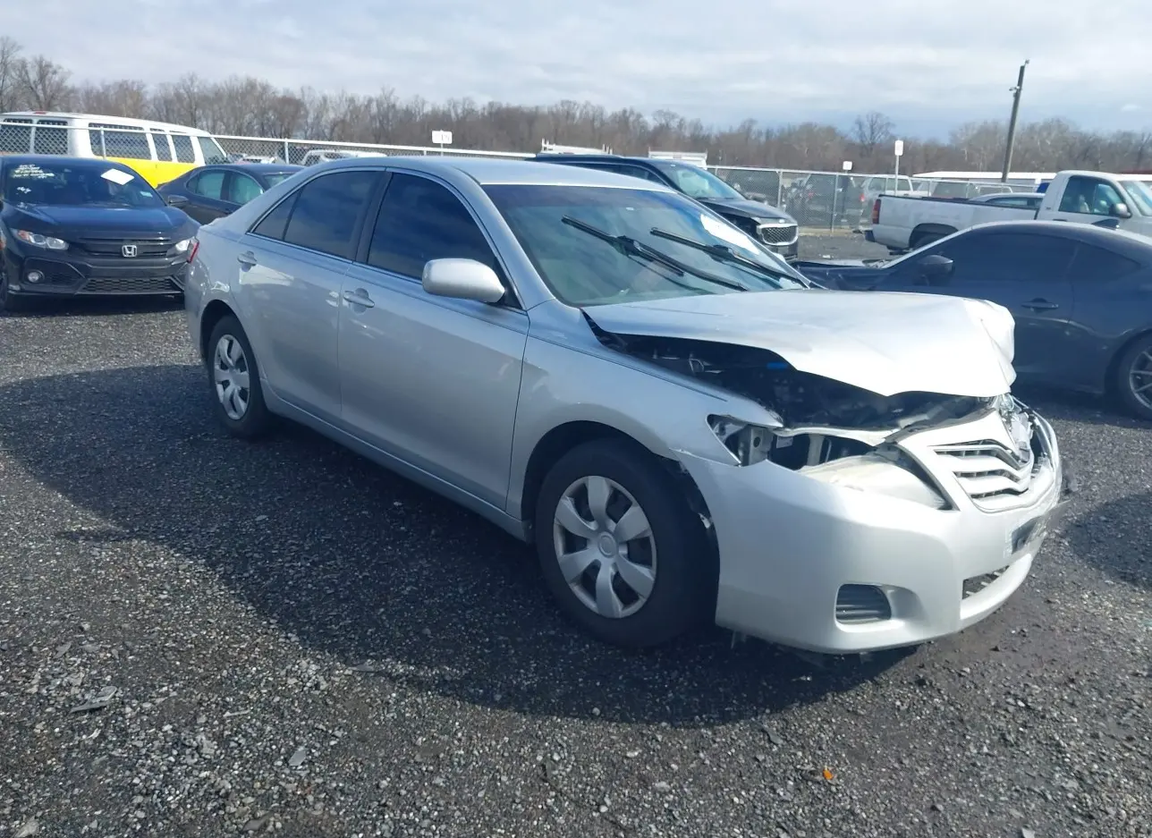 2010 TOYOTA  - Image 1.