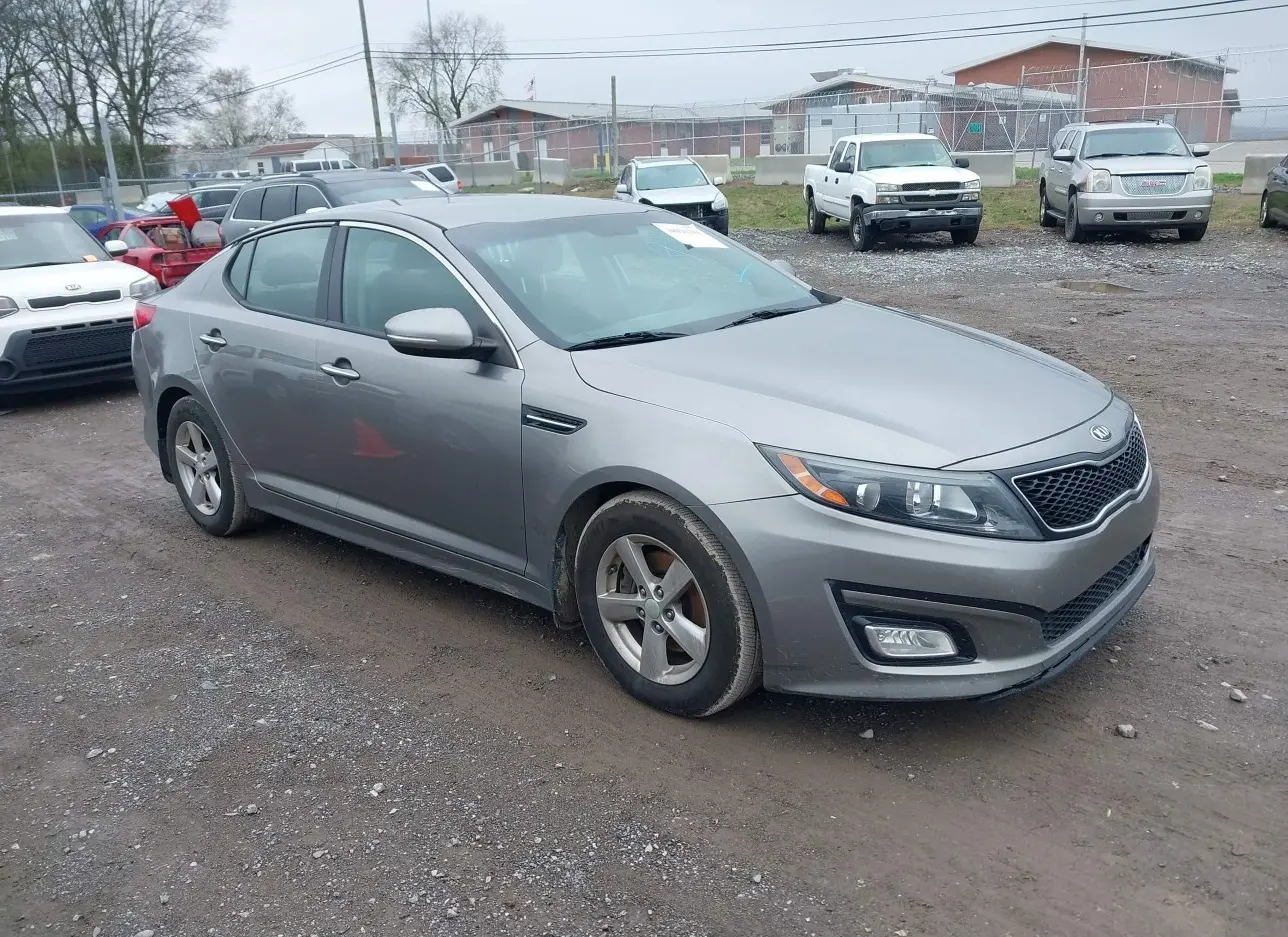 2015 KIA  - Image 1.