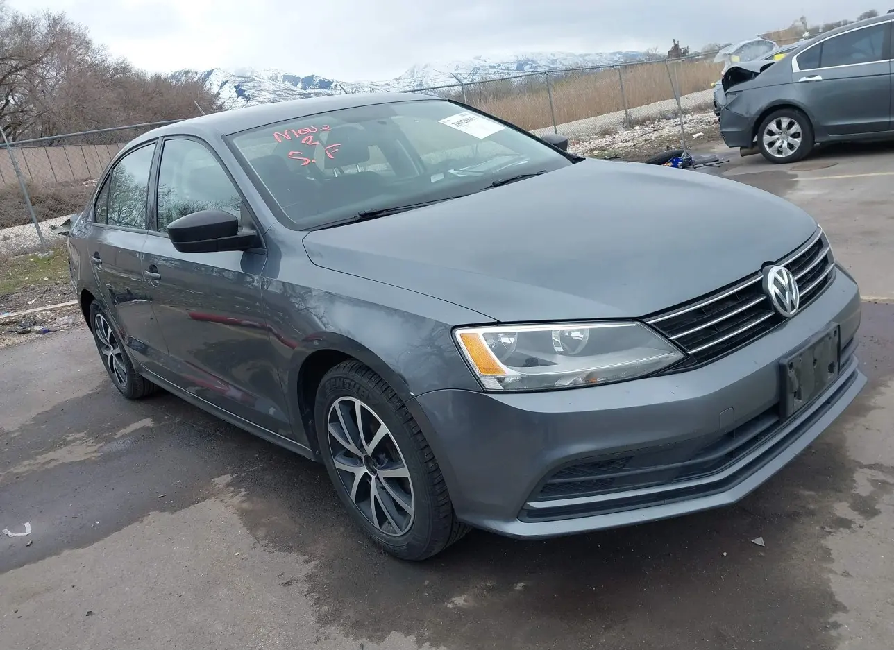 2016 VOLKSWAGEN  - Image 1.