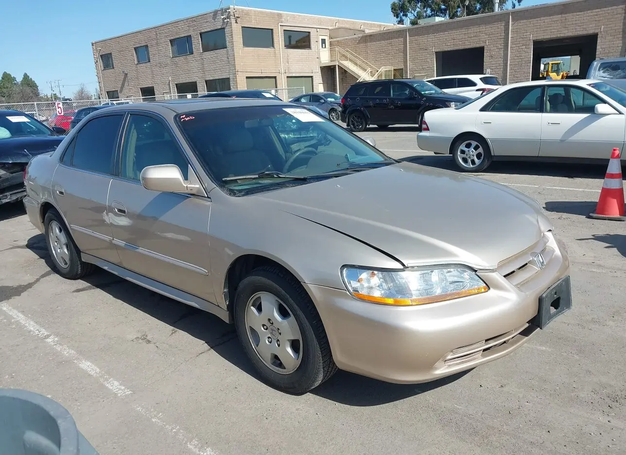 2001 HONDA  - Image 1.